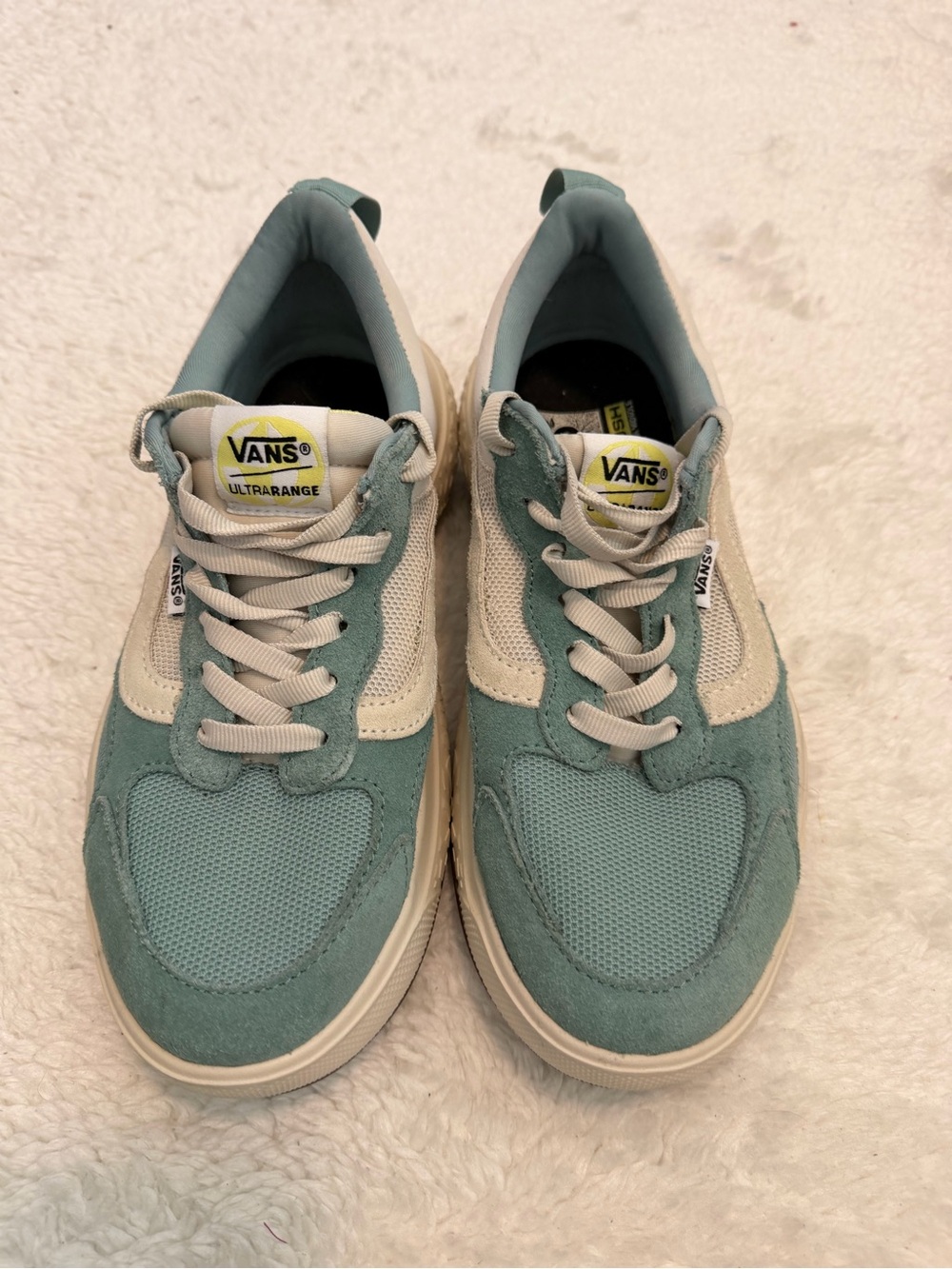 Vans Ultrarange Woman’s Sneakers in Teal and Cream